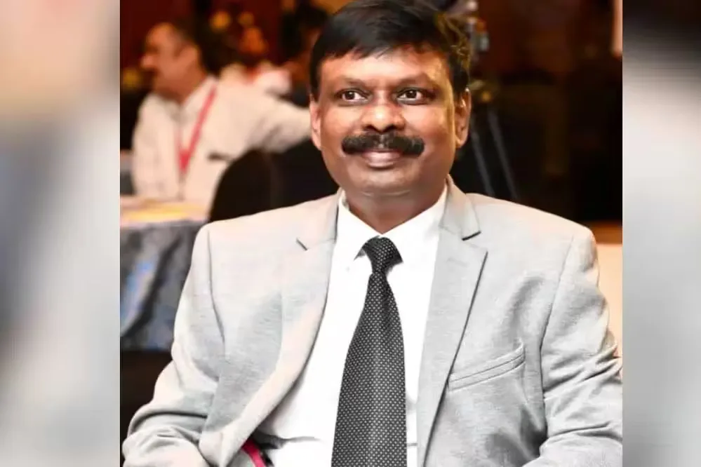 बिहार के वरिष्ठ IAS अधिकारी डॉ. एस सिद्धार्थ ने शिक्षा विभाग के अपर मुख्य सचिव पद से दिया इस्तीफा