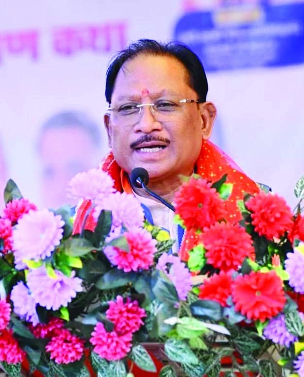 मुख्यमंत्री विष्णुदेव साय ने जुनवानी नर्मदा धाम में पंच कुंडीय श्री रुद्र महायज्ञ की परिक्रमा की