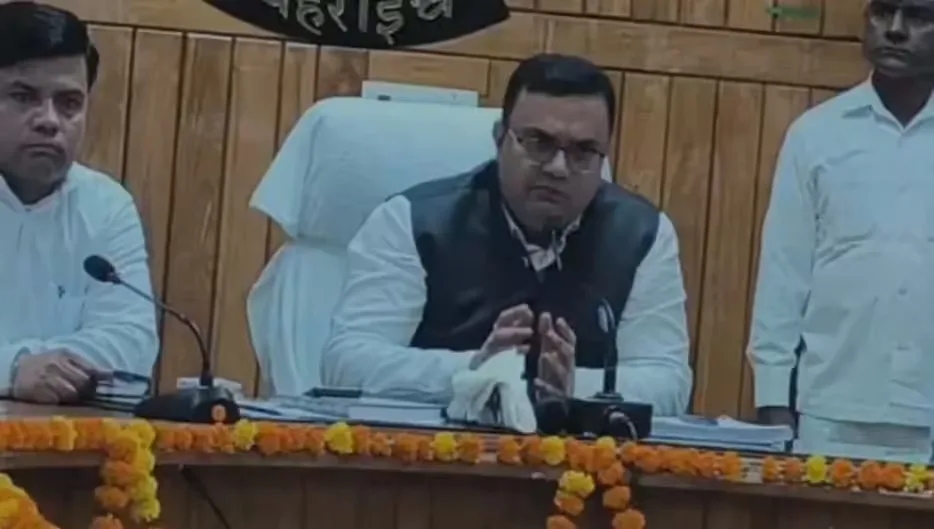 अंश निर्धारण में बहराइच अव्वल, 99.6% निस्तारण के साथ बना मॉडल जिला