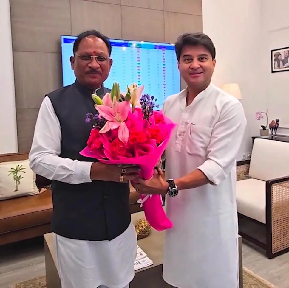 छत्तीसगढ़ के दूरस्थ क्षेत्रों को मिलेगी डिजिटल पहचान, 2,305 नए मोबाइल टावरों के लिए केंद्र से मंजूरी की मांग