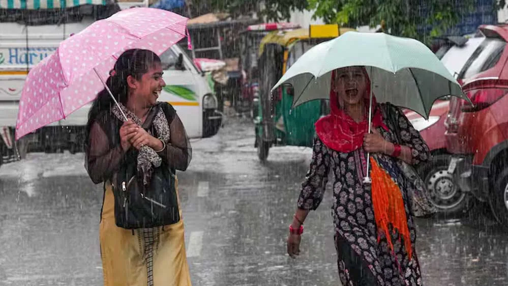 Haryana Weather Alert: आज से फिर एक्टिव हुआ मानसून, अगले 4 दिन झमाझम बारिश; कई जिलों में भारी वर्षा का अलर्ट
