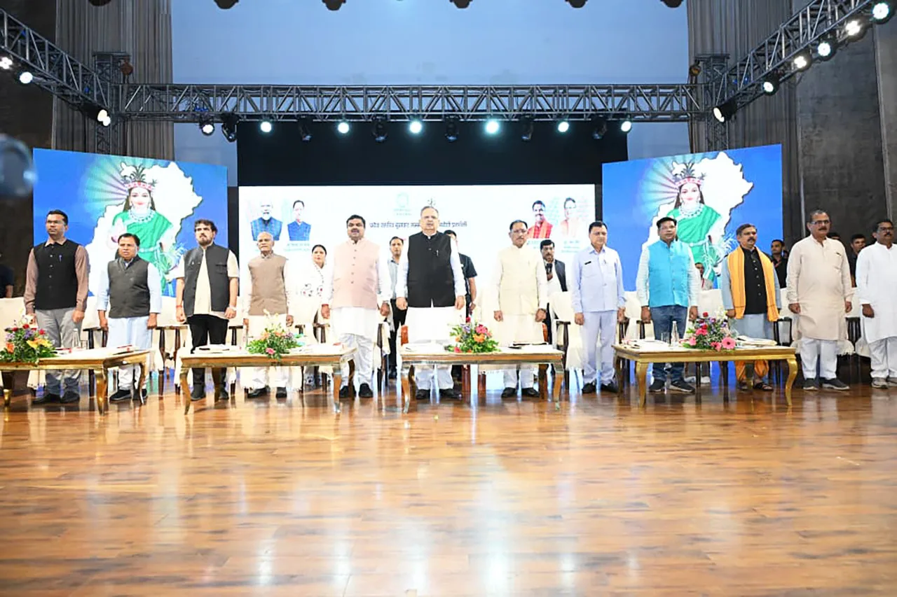 कोसा की चमक अब वैश्विक बाजार तक, CM साय ने लॉन्च किया छत्तीसगढ़ का प्रीमियम हैंडलूम ब्रांड ‘कोशल फैब’
